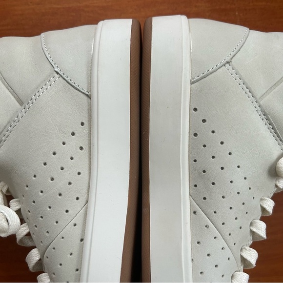 Lacoste Tamora Hi Fashion Sneakers Womens Size 5 leather Strap Shoes Gray - Picture 8 of 12